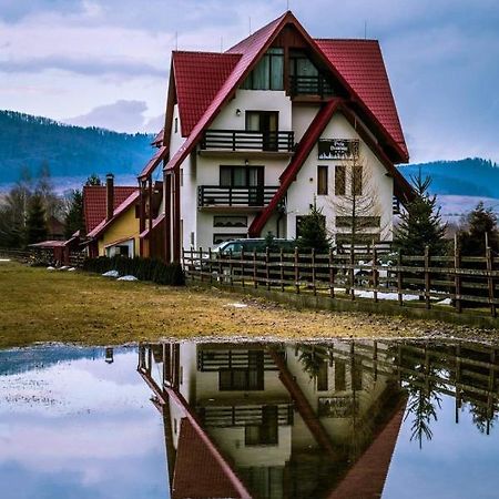 Pensiunea Perla Neamtului Minastirea Neamt Zewnętrze zdjęcie